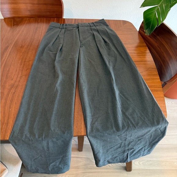 Zara Charcoal Pleated Pants - Picture 4 of 4